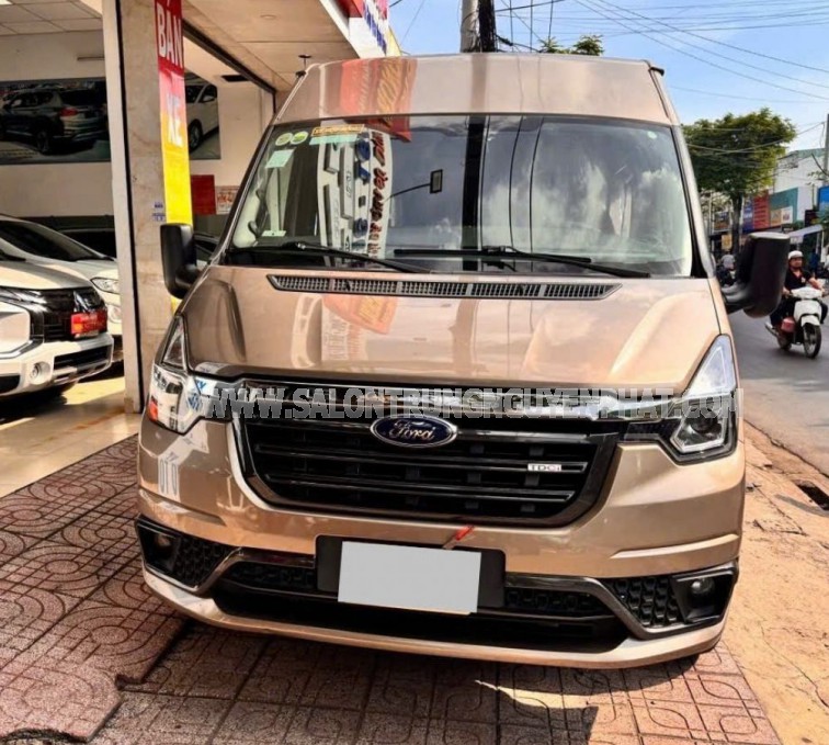 Ford Transit Tiêu chuẩn 2022